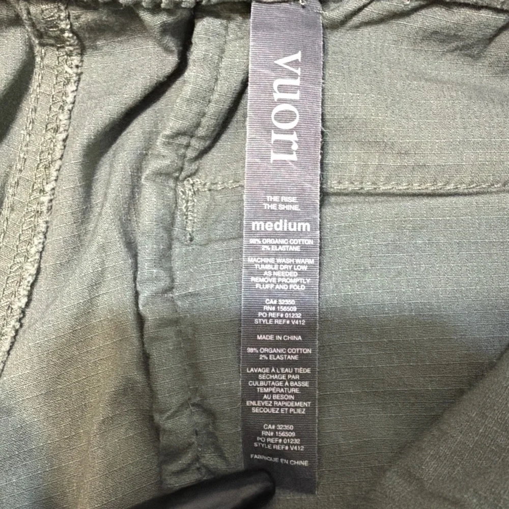 Vuori Pants Mens Medium Green Ripstop Elastic Waist Zip Pocket Hiking v412
